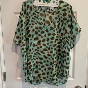 Turquoise leopard blouse XL